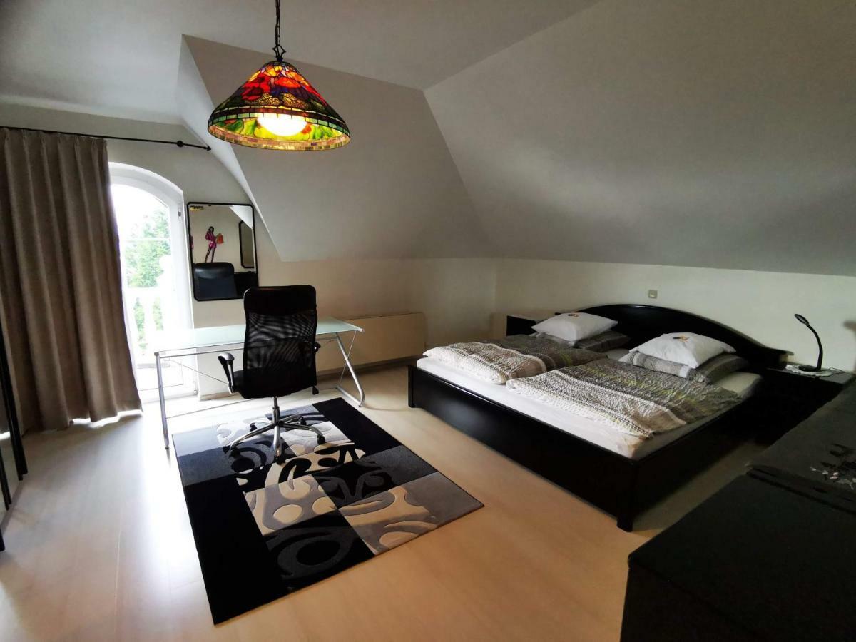 Apartmán Homburg Naehe Uniklinik R Kirkel Exteriér fotografie